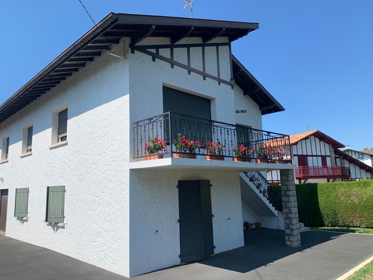 A Louer Appartement Dans Une Maison Arcangues Eksteriør bilde